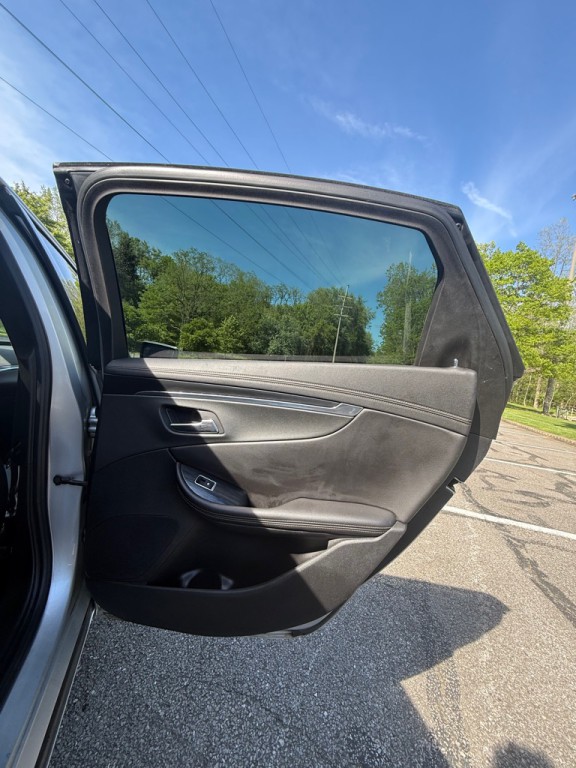 2019 Chevrolet Impala Image 18
