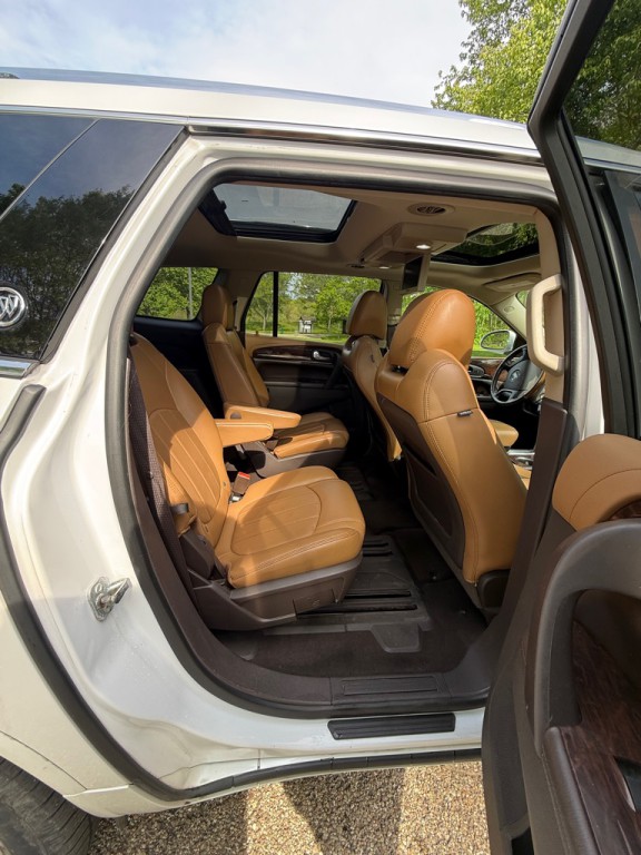 2017 Buick Enclave Image 20