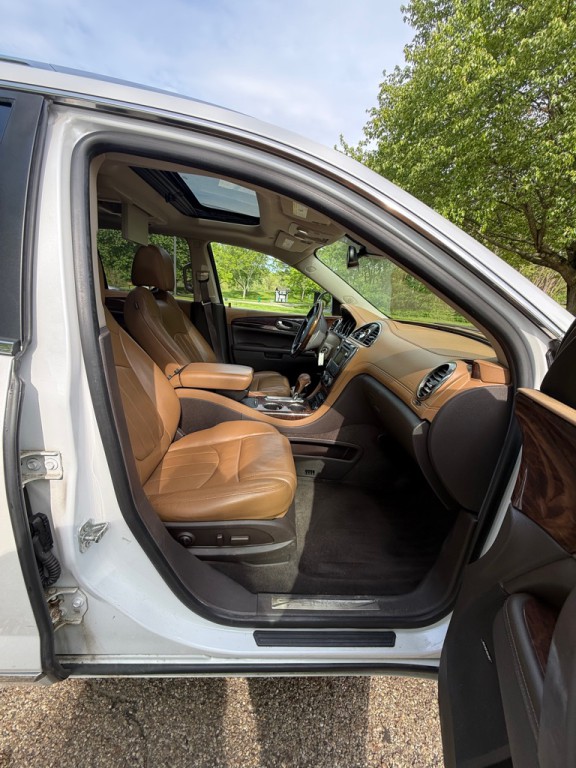 2017 Buick Enclave Image 22