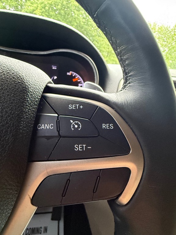 2015 Jeep Grand Cherokee Image 6