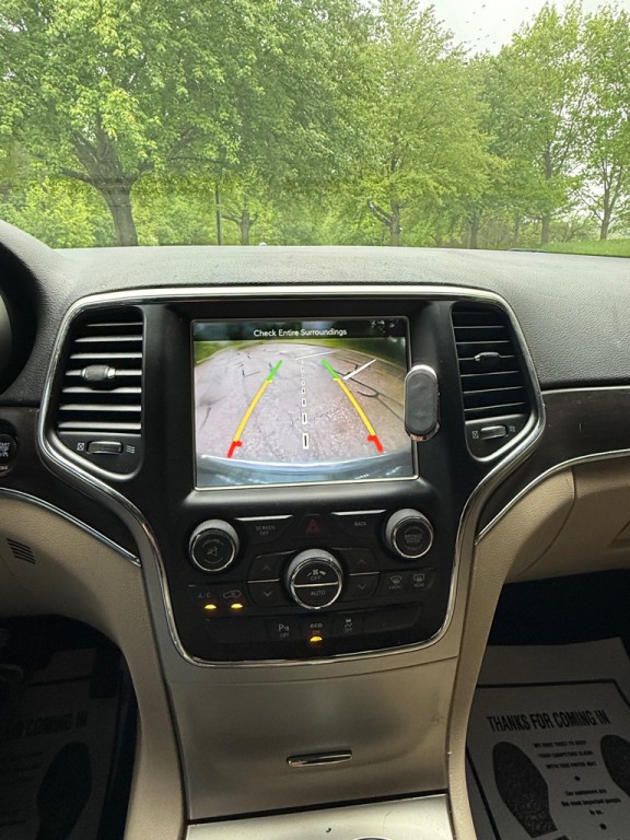 2015 Jeep Grand Cherokee Image 9