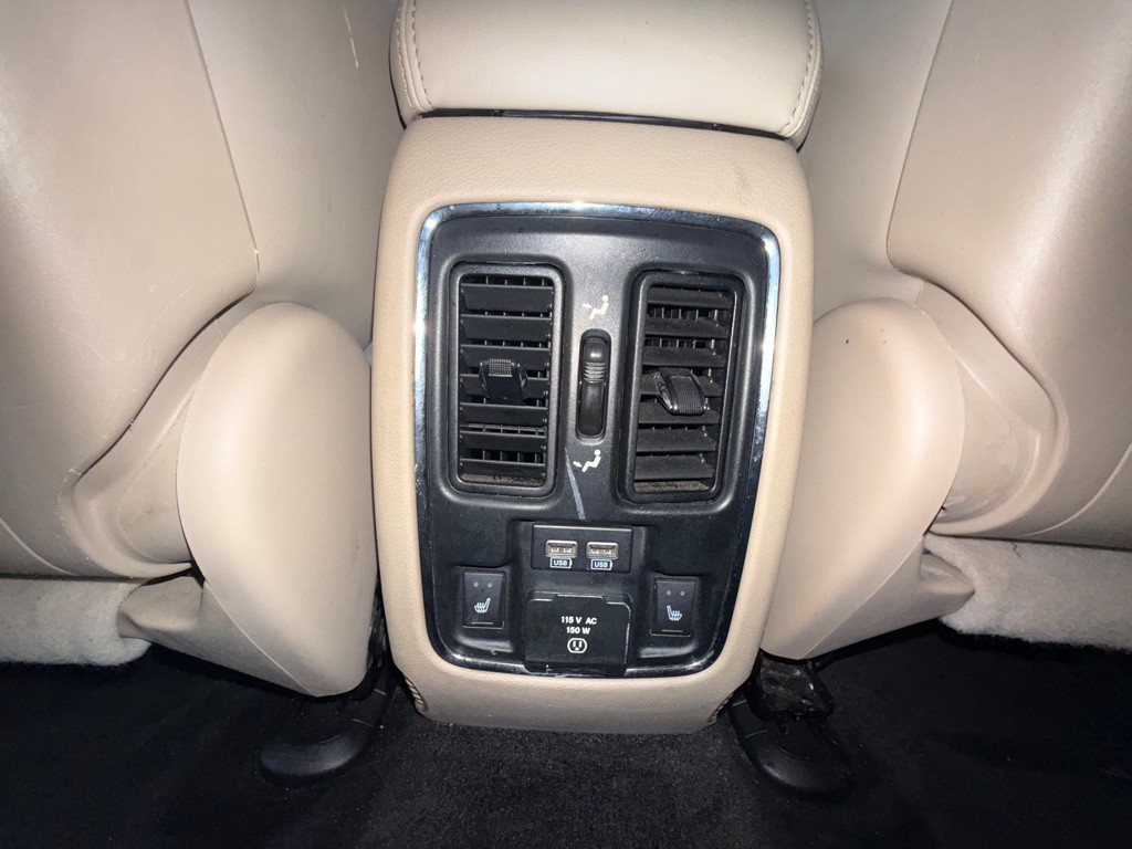 2015 Jeep Grand Cherokee Image 16