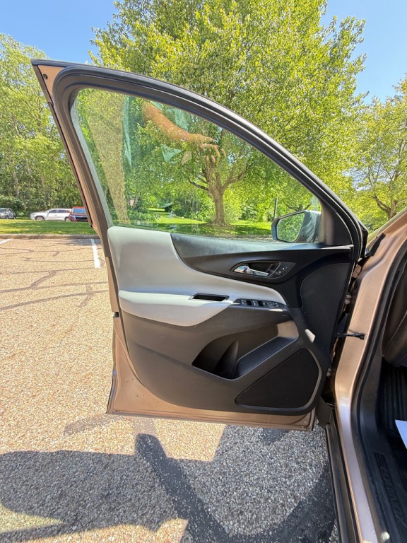 2018 Chevrolet Equinox Image 15