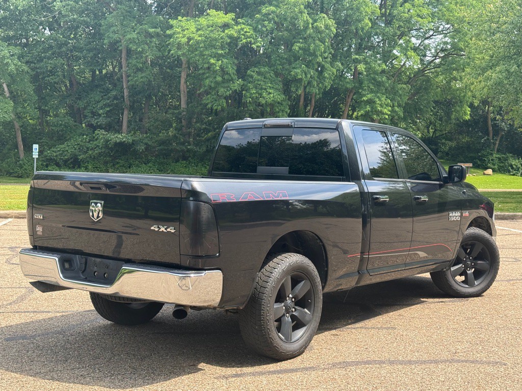 2017 RAM 1500 Image 3