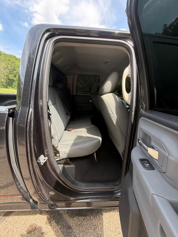 2017 RAM 1500 Image 14