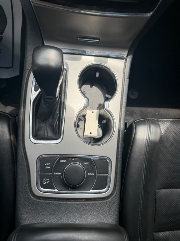 2020 Jeep Grand Cherokee Image 9