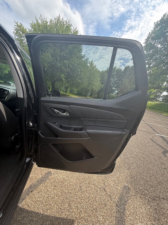 2021 Chevrolet Traverse Image 21