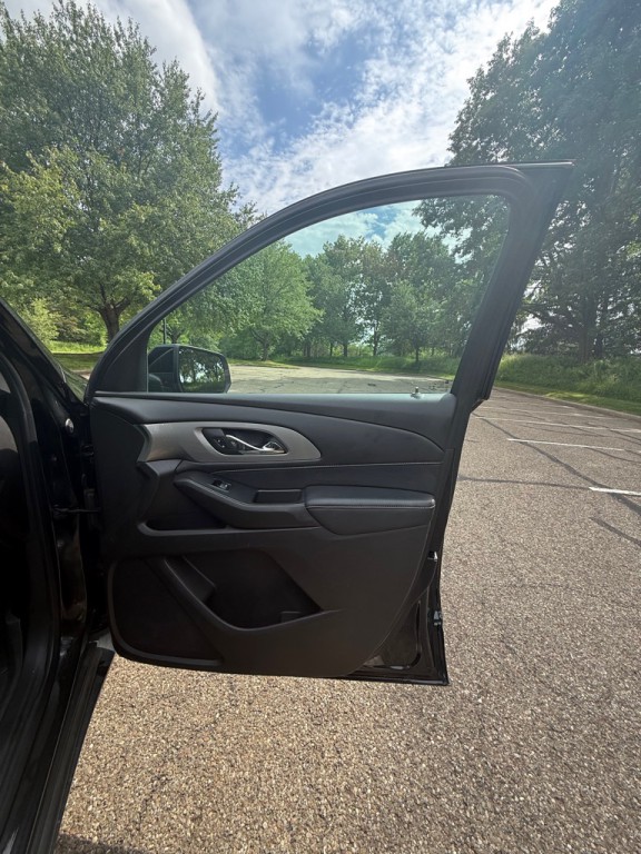 2021 Chevrolet Traverse Image 23