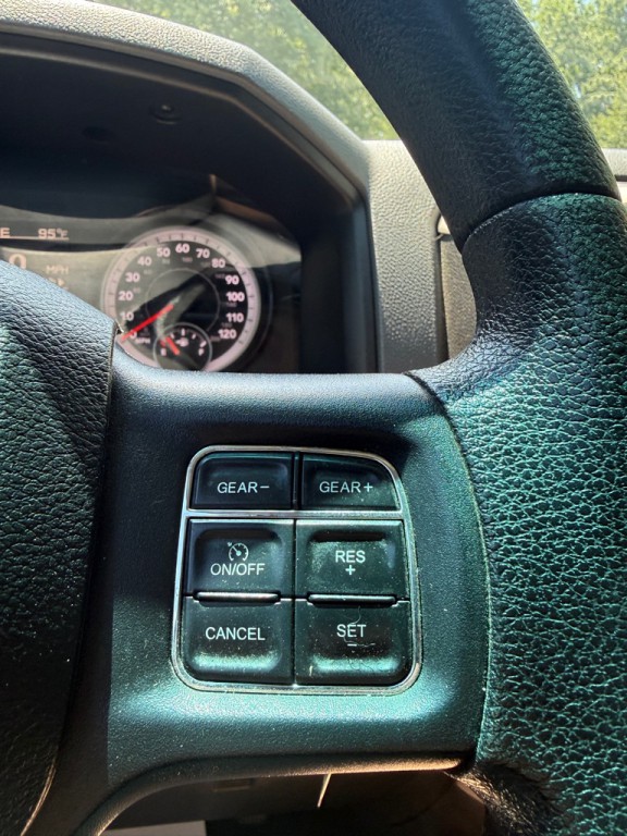 2017 RAM 1500 Image 8