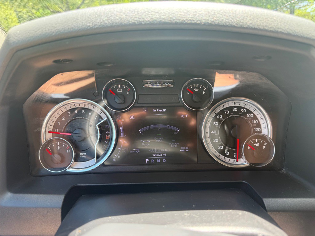 2016 RAM 1500 Image 6