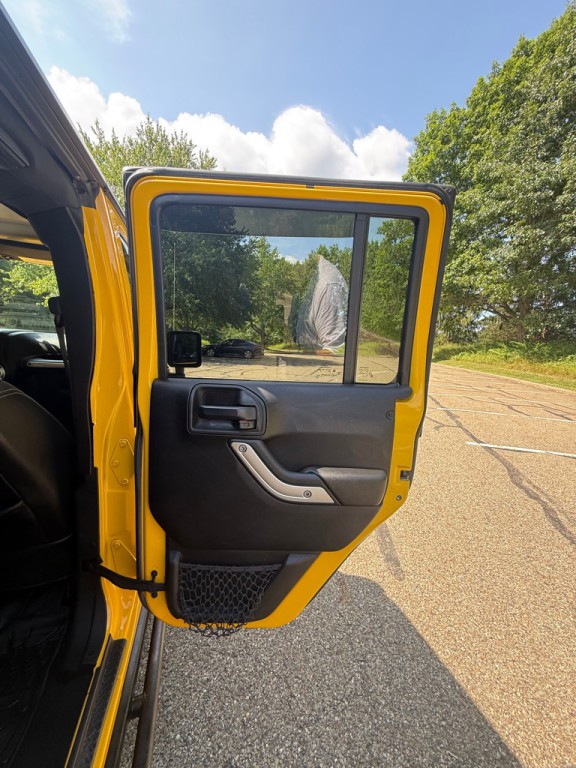 2015 Jeep Wrangler Unlimited Image 16