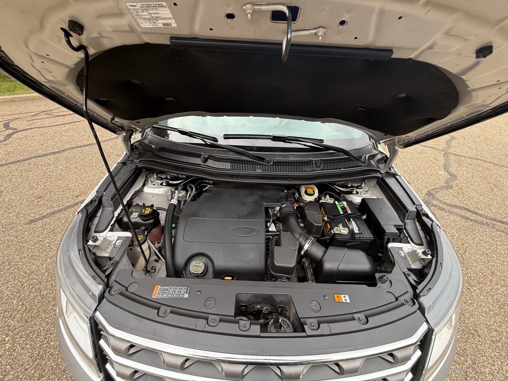 2017 Ford Explorer Image 23