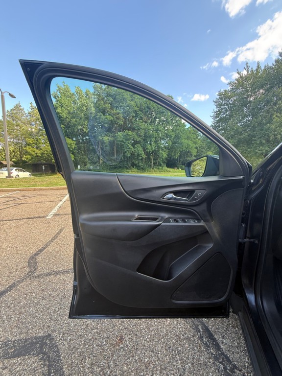 2020 Chevrolet Equinox Image 16