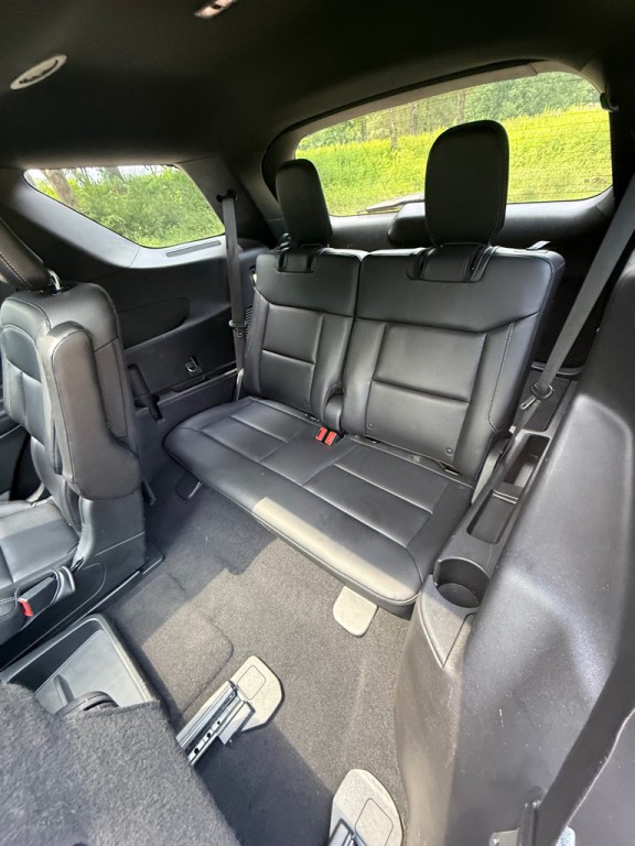 2020 Ford Explorer Image 17