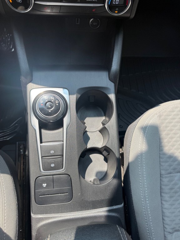 2020 Ford Escape Image 8