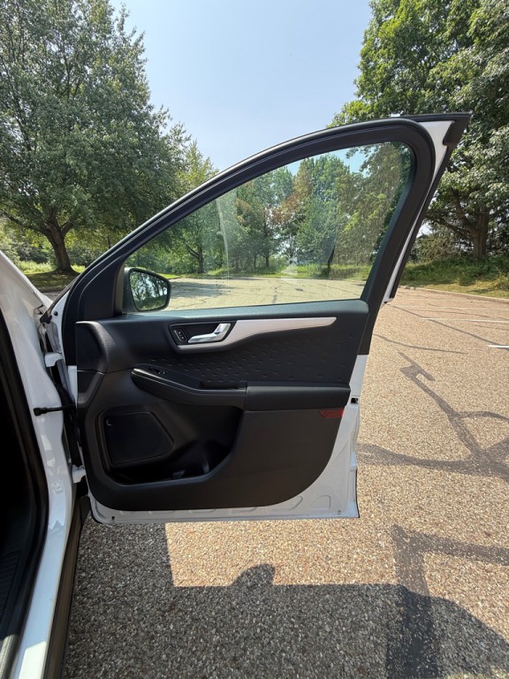 2020 Ford Escape Image 20