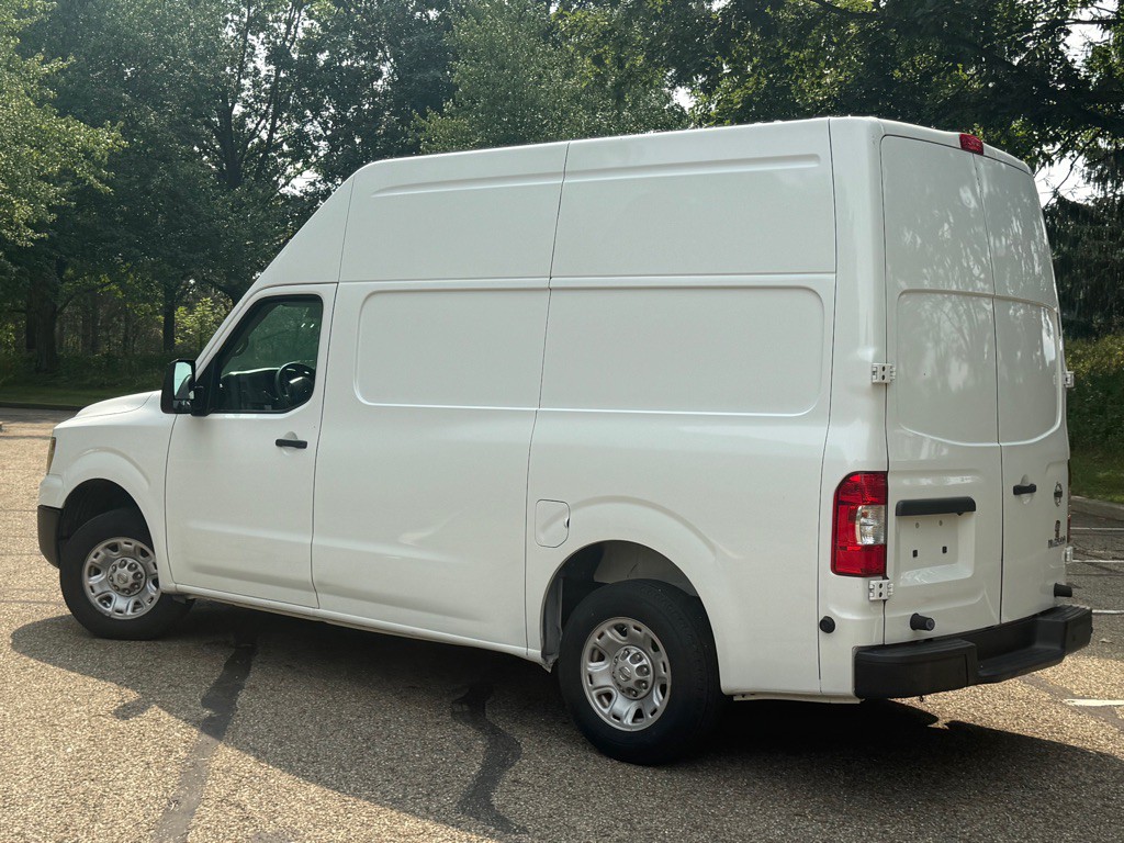 2019 Nissan NV Image 3