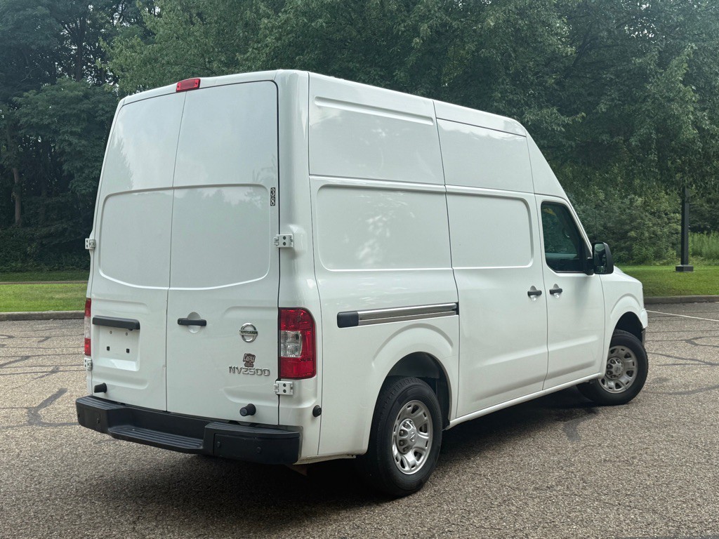 2019 Nissan NV Image 4