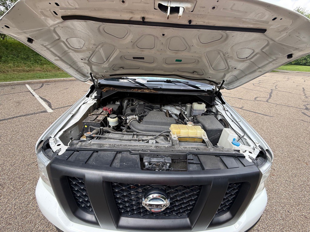 2019 Nissan NV Image 17