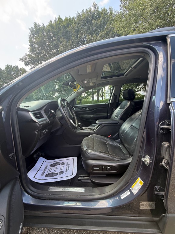 2019 GMC Acadia Image 12