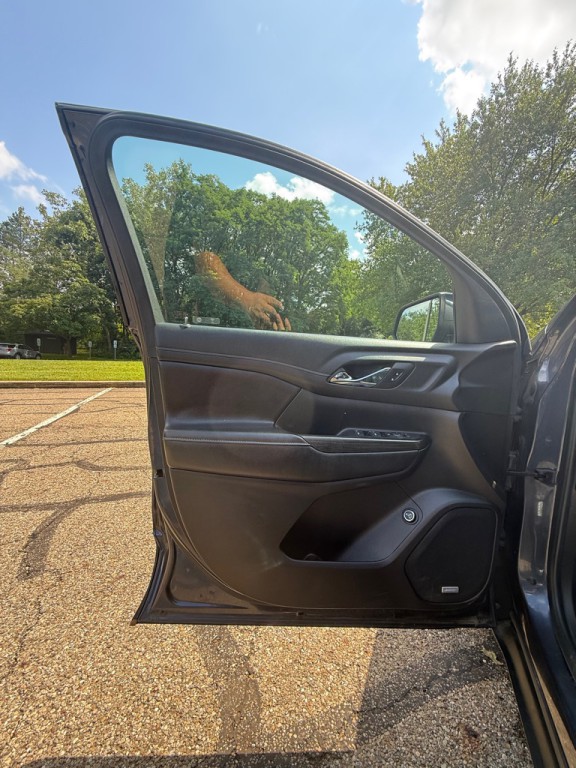 2019 GMC Acadia Image 17