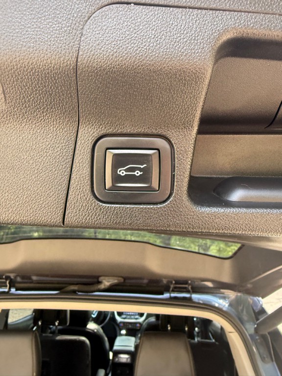 2019 GMC Acadia Image 19