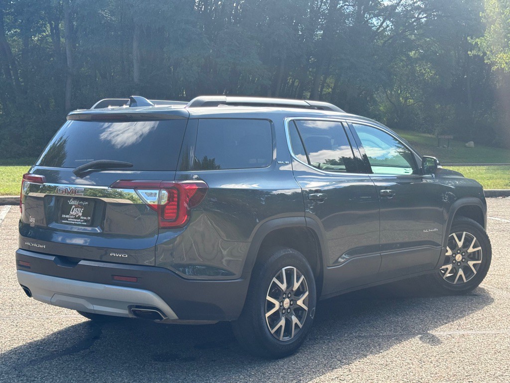 2020 GMC Acadia Image 4