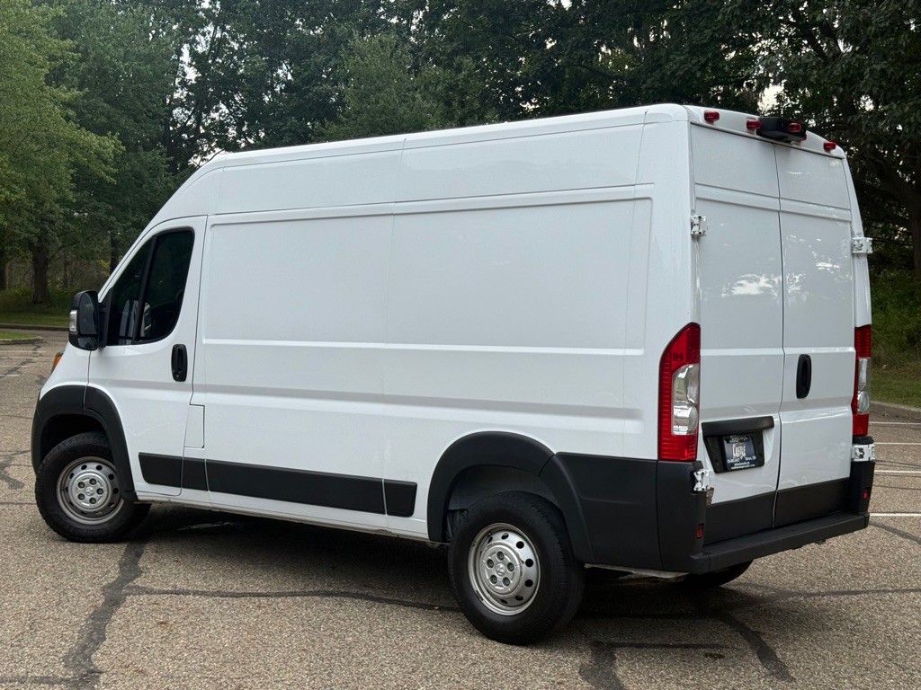 2023 RAM Promaster Image 3