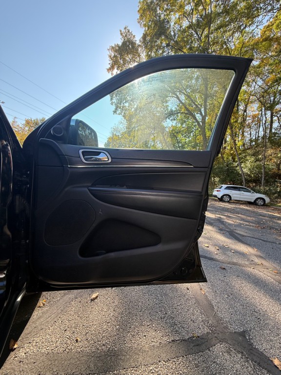 2019 Jeep Grand Cherokee Image 22