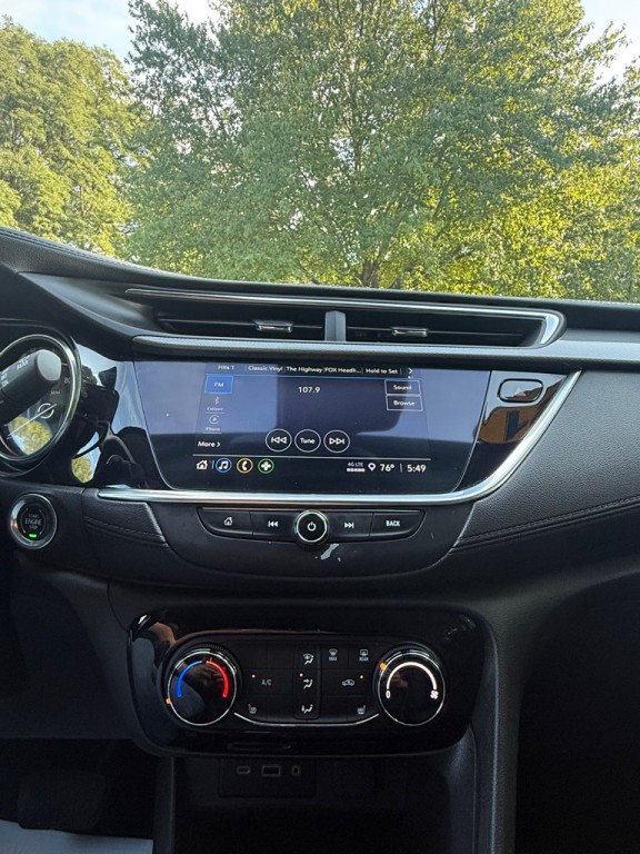 2021 Buick Enclave Image 8
