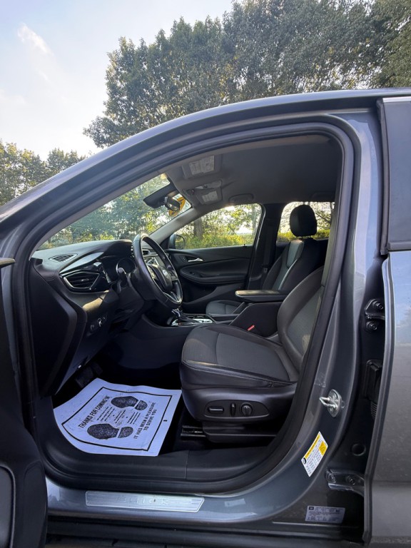 2021 Buick Enclave Image 11