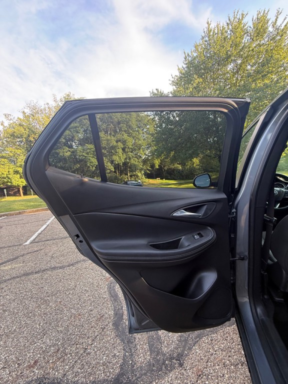 2021 Buick Enclave Image 14