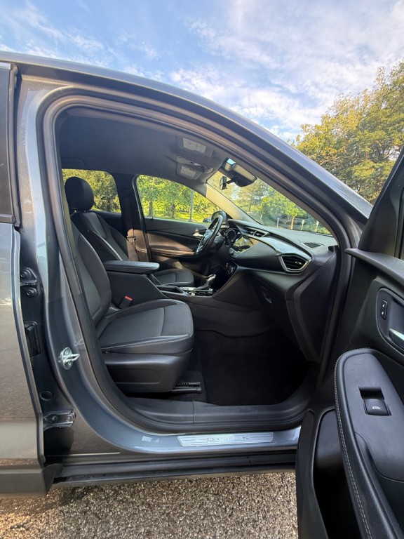 2021 Buick Enclave Image 18