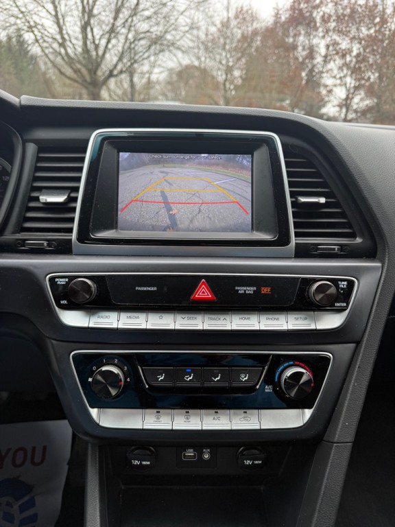 2018 Hyundai Sonata Image 9