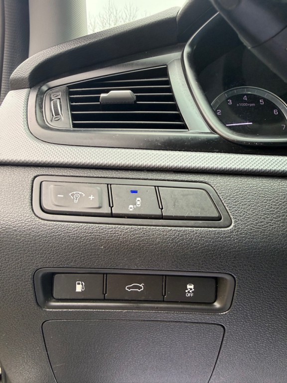 2018 Hyundai Sonata Image 12