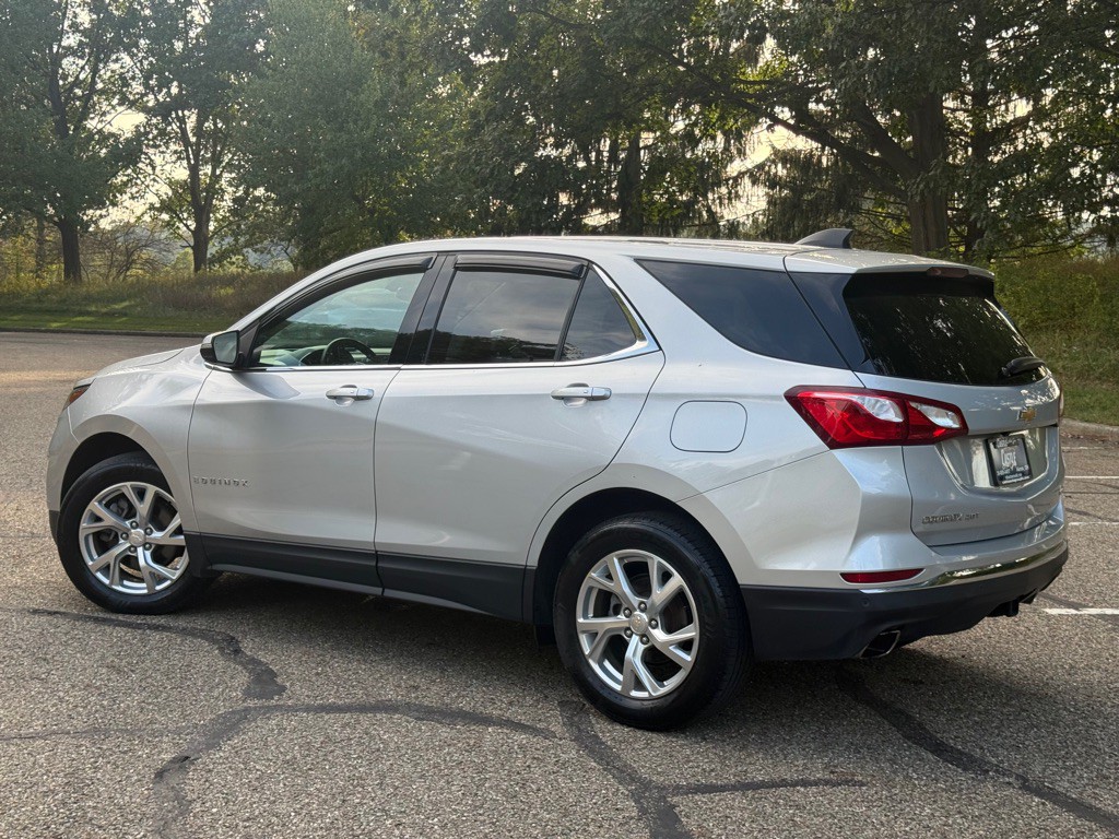 2018 Chevrolet Equinox Image 3