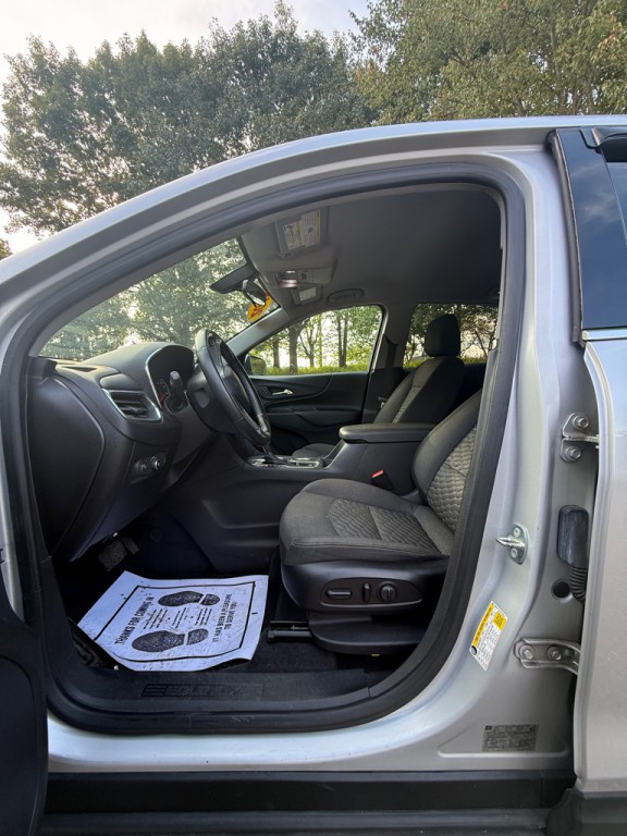 2018 Chevrolet Equinox Image 12