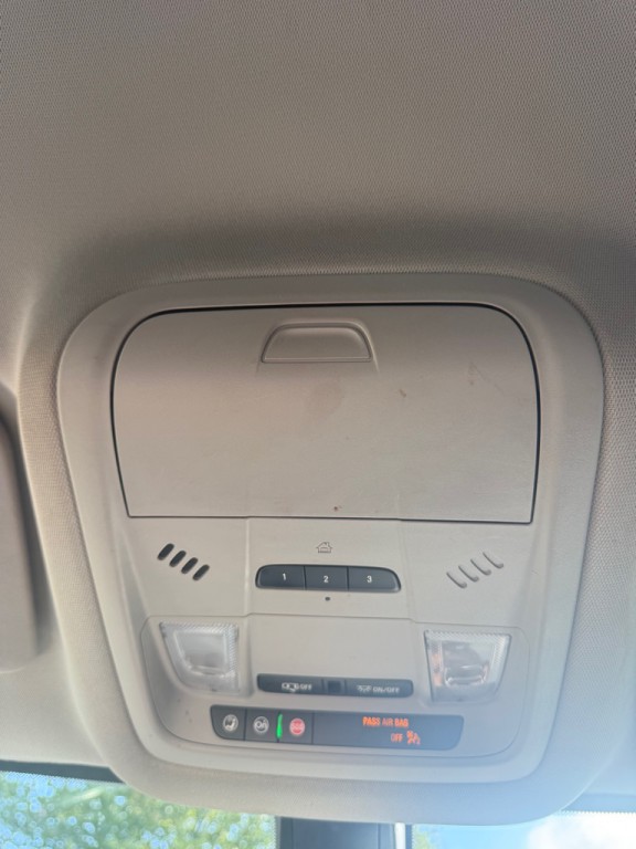 2020 GMC Acadia Image 10