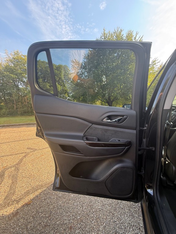 2020 GMC Acadia Image 15