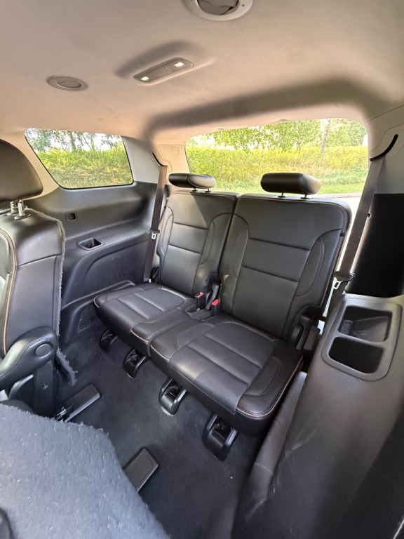 2020 GMC Acadia Image 17