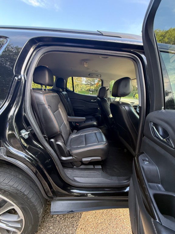 2020 GMC Acadia Image 20