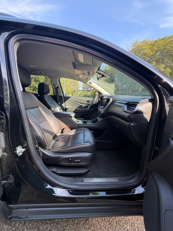 2020 GMC Acadia Image 23