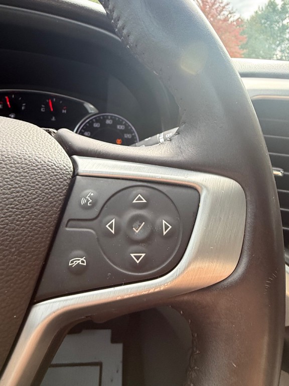 2017 GMC Acadia Image 6
