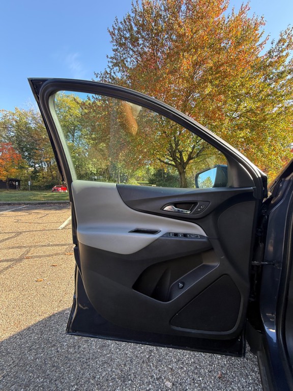 2018 Chevrolet Equinox Image 12