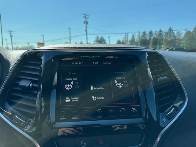 2019 Jeep Cherokee Image 15