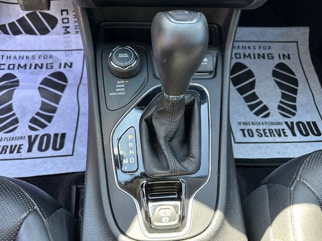 2019 Jeep Cherokee Image 16