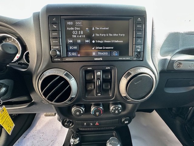 2017 Jeep Wrangler Unlimited Image 12