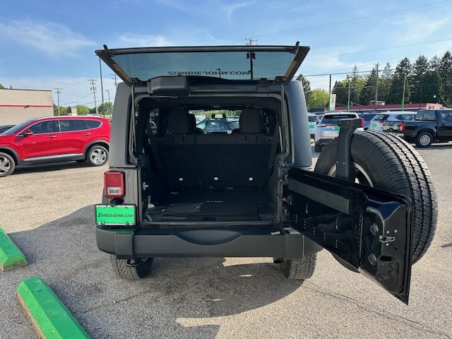 2017 Jeep Wrangler Unlimited Image 15