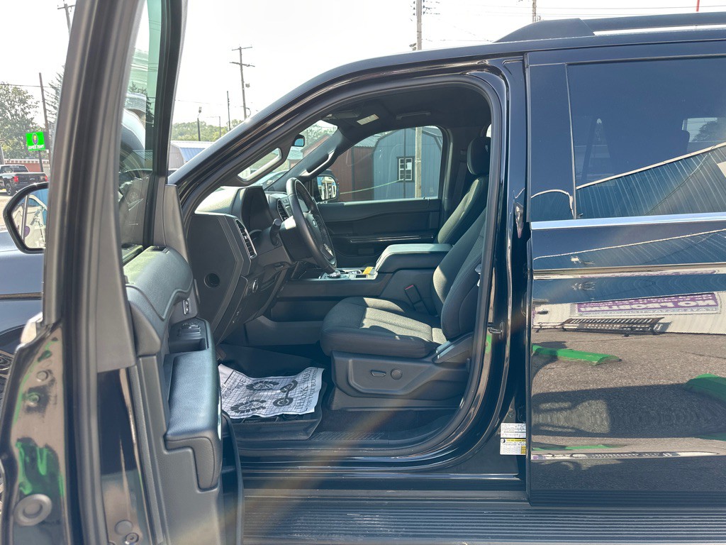 2021 Ford Expedition Image 9