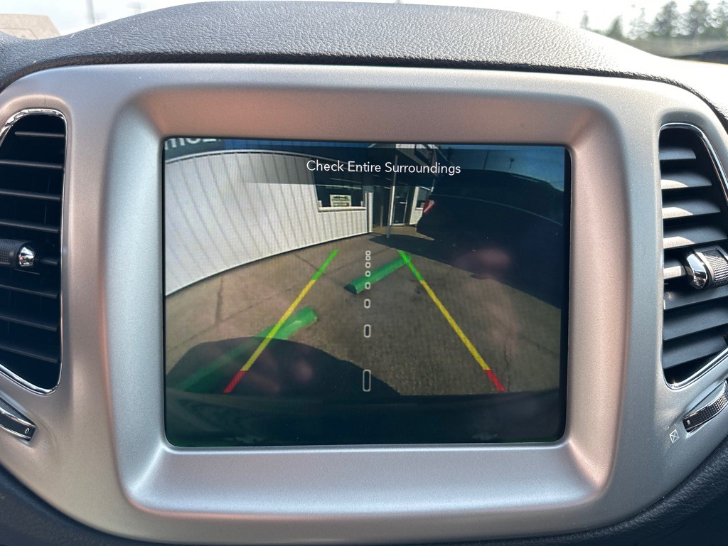 2021 Jeep Compass Image 14